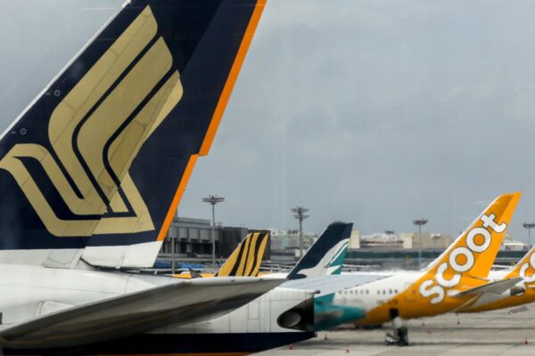 Singapore Airlines stock fall after first quarter profit declines