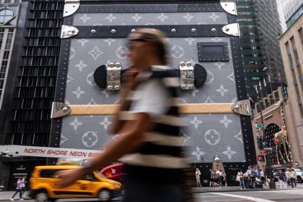 Luxury shopper recovery faces four key headwinds