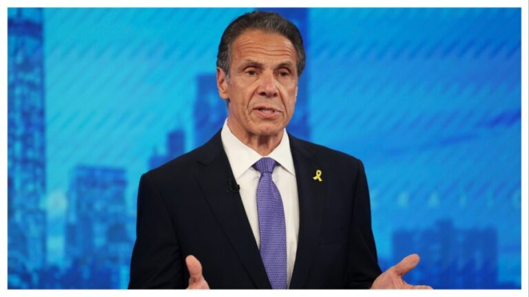 Cuomo says he is 'Democrat, running on an independent line' and Mamdani is 'socialist on the Democratic line'
