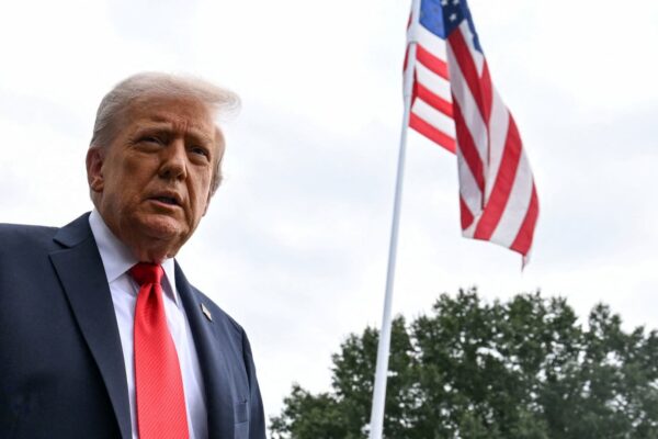 Trump presses European Union to impose 100% tariffs on India and China to squeeze Putin