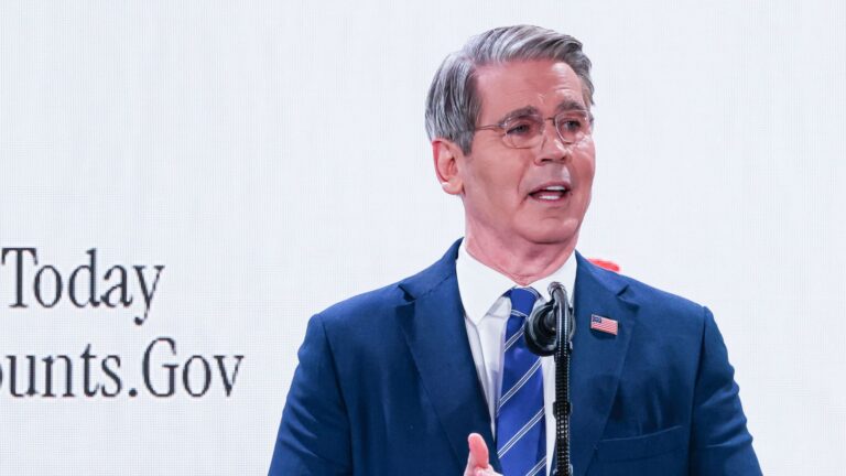 Treasury Secretary Bessent says U.S. will make ‘series of announcements’ to support oil trade in the Gulf