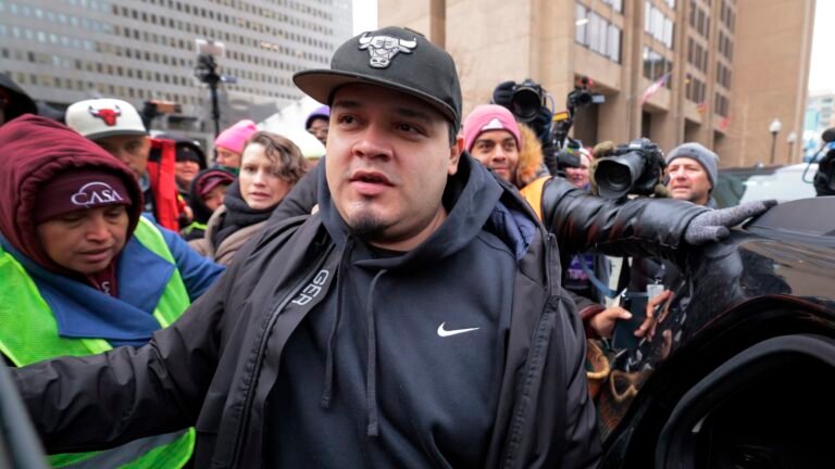Kilmar Abrego Garcia charges dropped, judge says Trump DOJ case vindictive