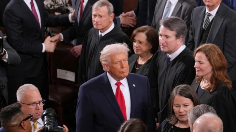 Confidence in US institutions mired near record low: Gallup